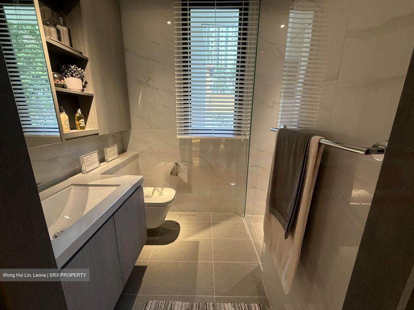 The LakeGarden Residences (D22), Condominium #486491371